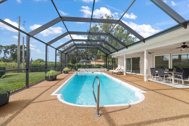 7574 CUMBERLAND COURT, Seminole, FL 33777