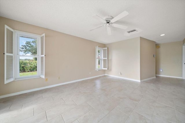 7574 CUMBERLAND COURT, Seminole, FL 33777