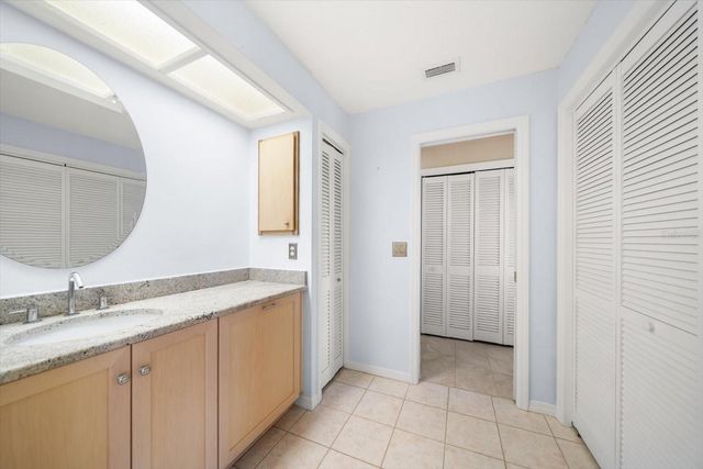 7574 CUMBERLAND COURT, Seminole, FL 33777