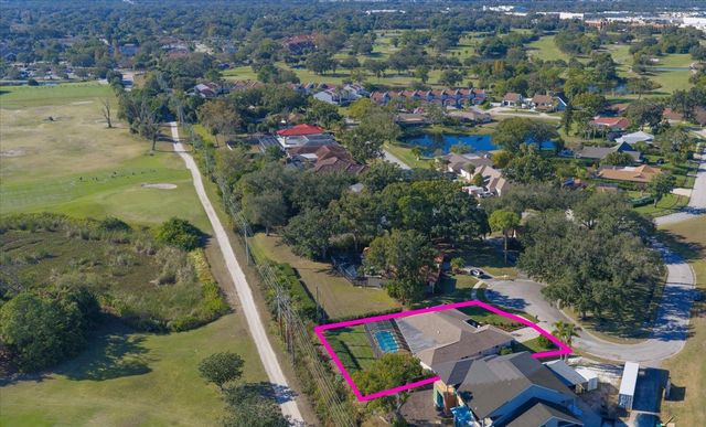 7574 CUMBERLAND COURT, Seminole, FL 33777