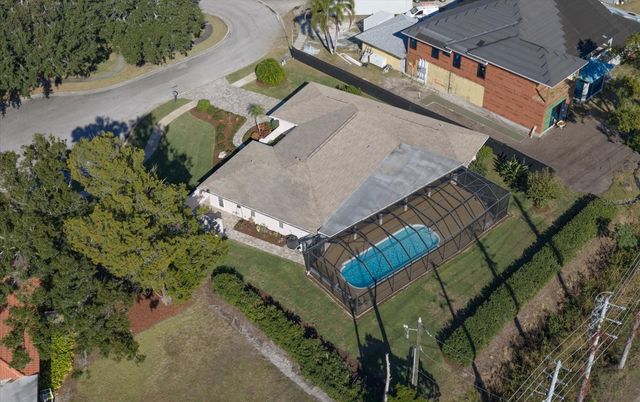 7574 CUMBERLAND COURT, Seminole, FL 33777