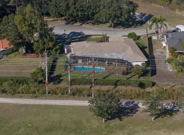 7574 CUMBERLAND COURT, Seminole, FL 33777