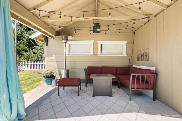 5117 N 42nd Street, Tacoma, WA 98407