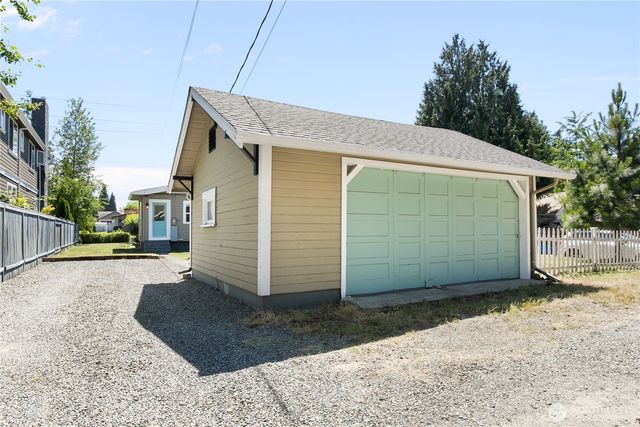 5117 N 42nd Street, Tacoma, WA 98407