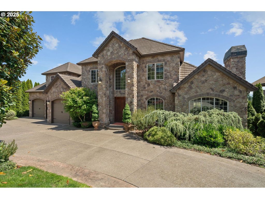 2650 LORINDA Ln, West Linn, OR 97068