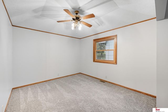 10014 S 14th Street, Bellevue, NE 68123