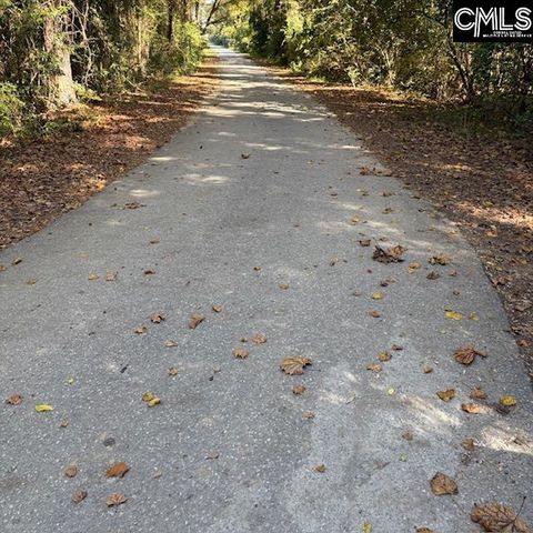 195 Wild Turkey Lane, Camden, SC 29020