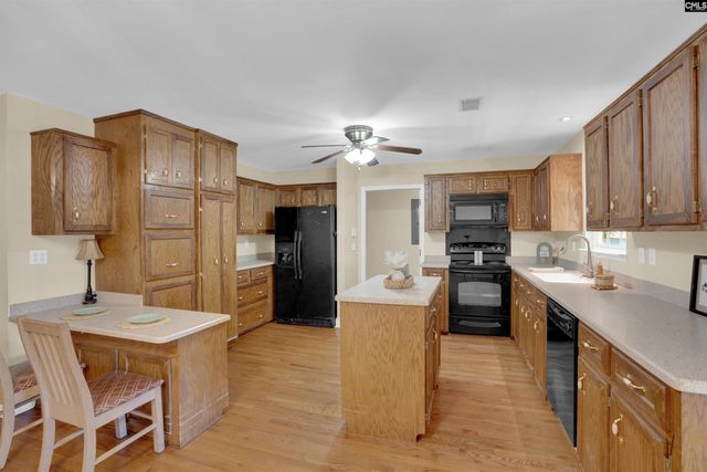 195 Wild Turkey Lane, Camden, SC 29020