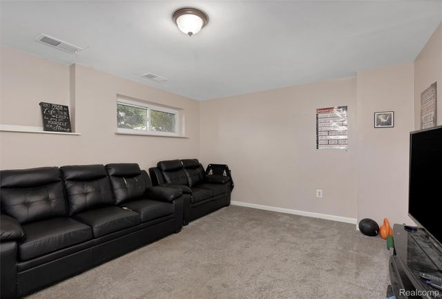 28670 Zellmer Street, Romulus, MI 48174