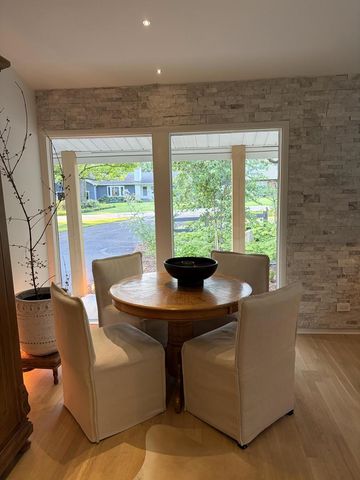 3S220 Blackcherry Lane, Glen Ellyn, IL 60137