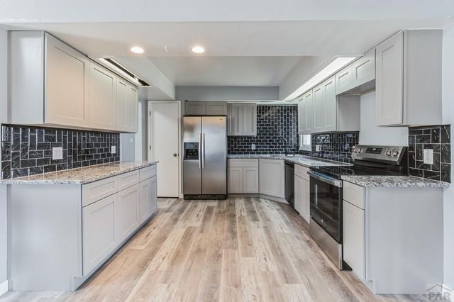 862 S Los Mochis Way, Pueblo West, CO 81007