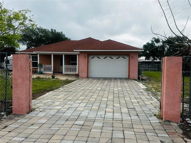 910 W RICH DRIVE, Mount Dora, FL 32757