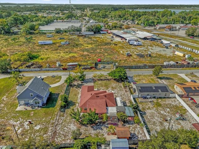 910 W RICH DRIVE, Mount Dora, FL 32757