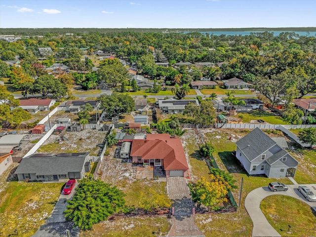 910 W RICH DRIVE, Mount Dora, FL 32757