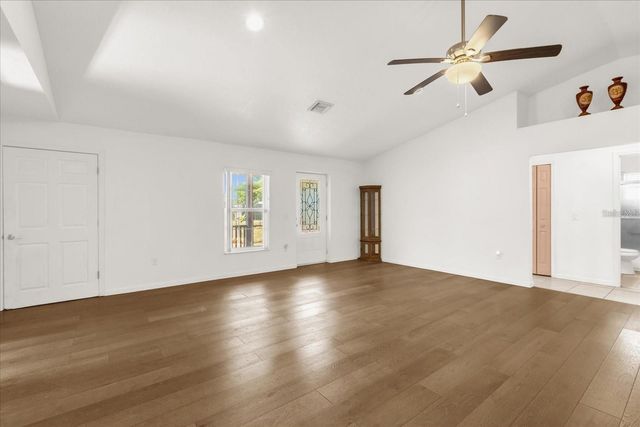 910 W RICH DRIVE, Mount Dora, FL 32757