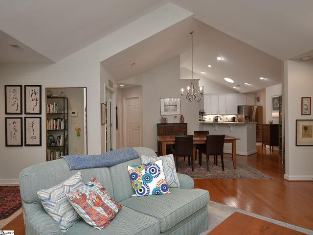 215 Sunset Glory Lane, Greenville, SC 29617