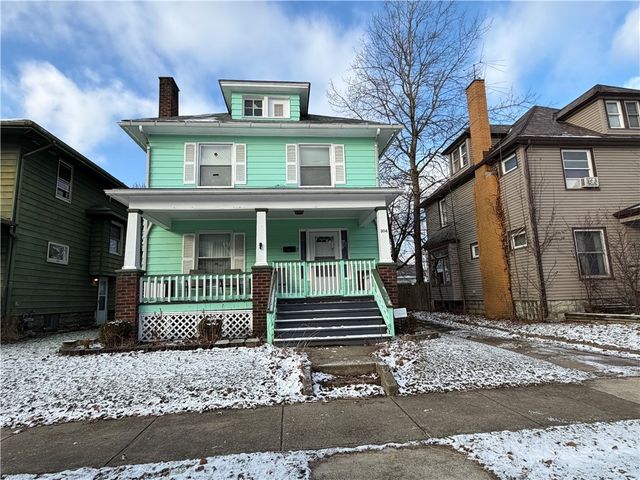 304 SPRUCE AVENUE, Sharon, PA 16146