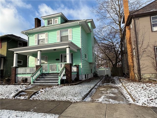 304 SPRUCE AVENUE, Sharon, PA 16146