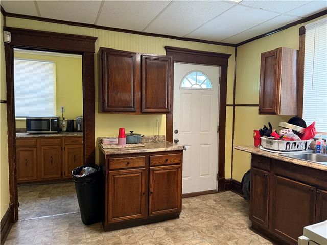 304 SPRUCE AVENUE, Sharon, PA 16146