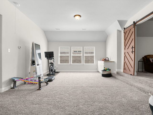 2827 Mariposa Drive, Grand Prairie, TX 75054