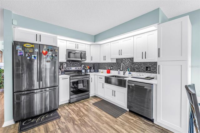 9049 ANTIGUA DRIVE, Seminole, FL 33777