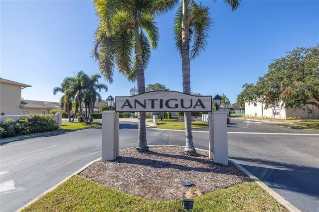 9049 ANTIGUA DRIVE, Seminole, FL 33777