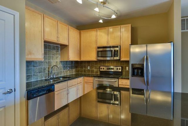 3000 Vanderbilt Pl Apt 443, Nashville, TN 37212