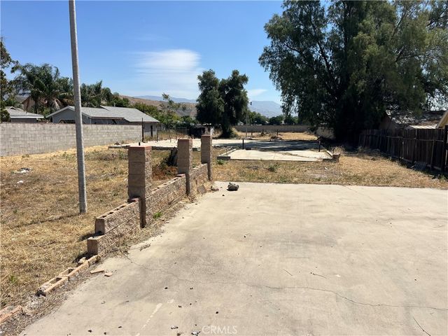 2959 State Street, San Bernardino, CA 92407