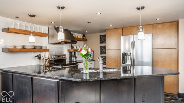 735 Lexington Avenue 20, Indianapolis, IN 46203