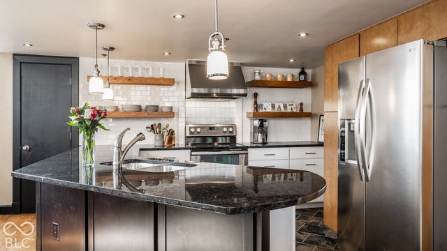 735 Lexington Avenue 20, Indianapolis, IN 46203
