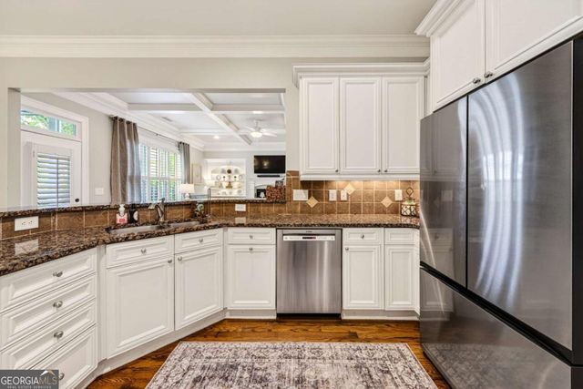 306 Horseshoe Bend, Statham, GA 30666