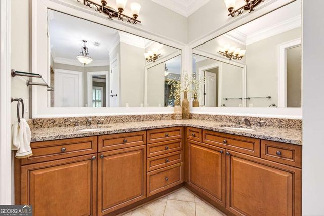 306 Horseshoe Bend, Statham, GA 30666