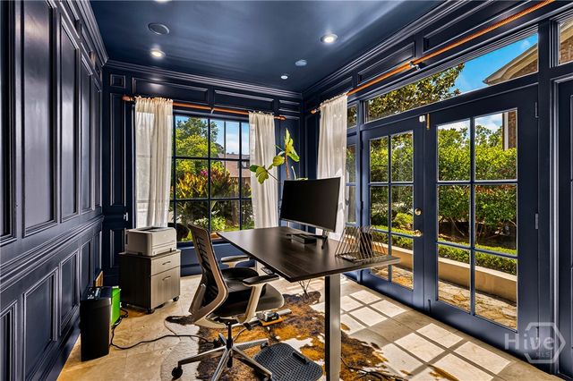 529 E 44th Street, Savannah, GA 31405