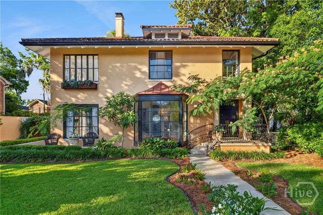 529 E 44th Street, Savannah, GA 31405