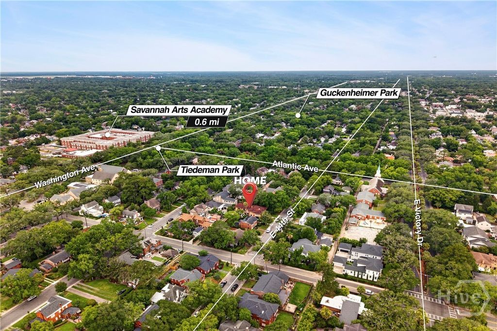 Image 45 of property listing at 529 E 44th Street, Savannah, GA 31405