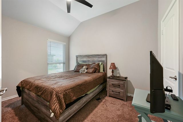 1108 Daventry Drive, Glenn Heights, TX 75154