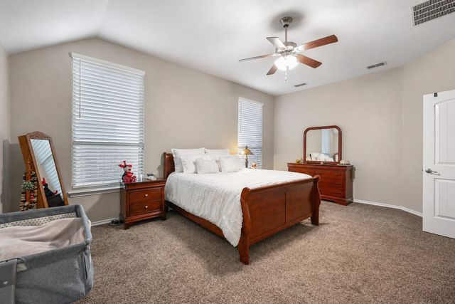 1108 Daventry Drive, Glenn Heights, TX 75154