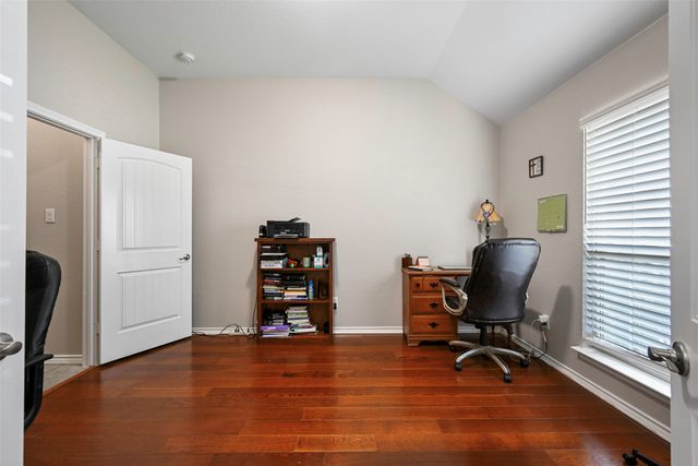 1108 Daventry Drive, Glenn Heights, TX 75154