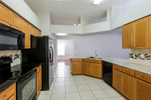 1717 ERIN BROOKE DRIVE, Valrico, FL 33594