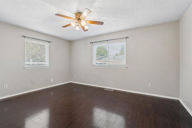 6709 N Libby Avenue, Oklahoma City, OK 73132
