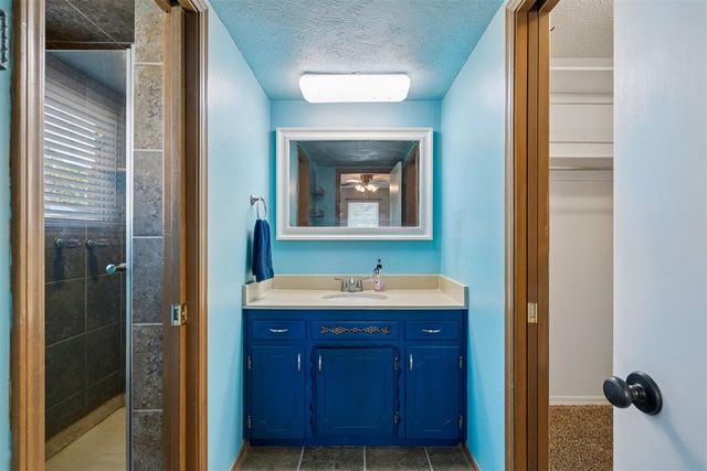 6709 N Libby Avenue, Oklahoma City, OK 73132