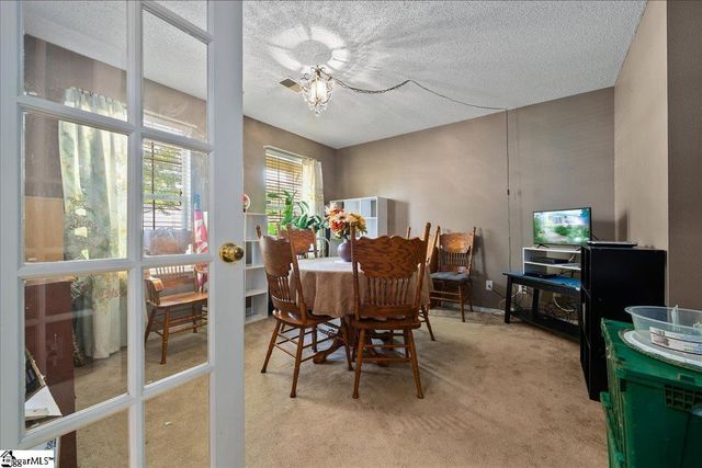 8 Pasture Place, Simpsonville, SC 29681