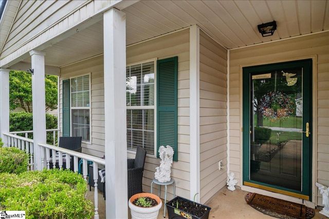 8 Pasture Place, Simpsonville, SC 29681