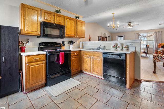 8 Pasture Place, Simpsonville, SC 29681