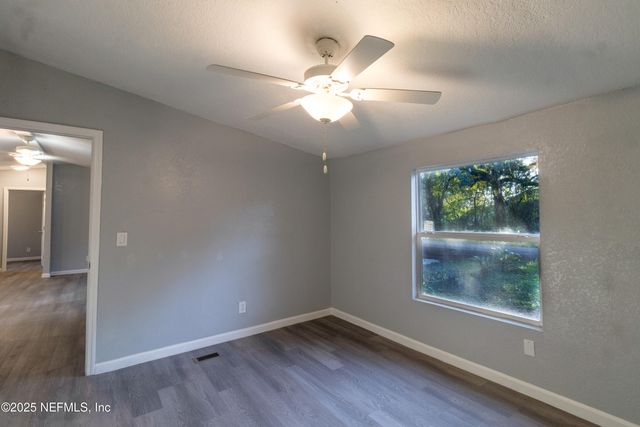 3245 BYO Road, Jacksonville, FL 32207