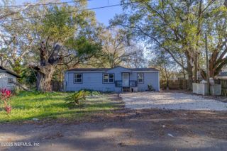 3245 BYO Road, Jacksonville, FL 32207