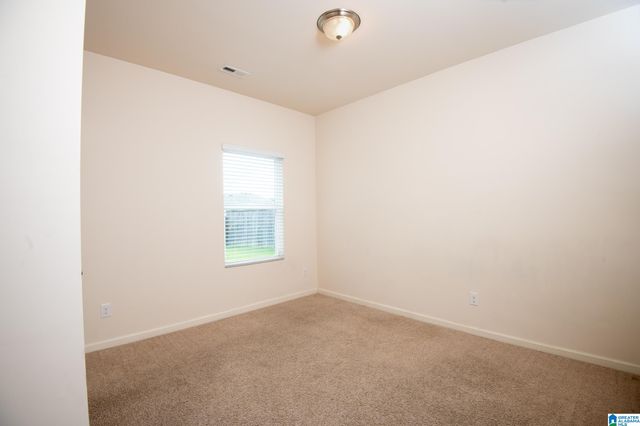 6621 NEWBRIDGE DRIVE, Bessemer, AL 35022