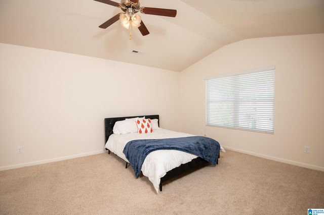6621 NEWBRIDGE DRIVE, Bessemer, AL 35022