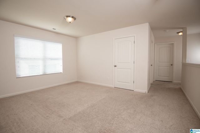 6621 NEWBRIDGE DRIVE, Bessemer, AL 35022