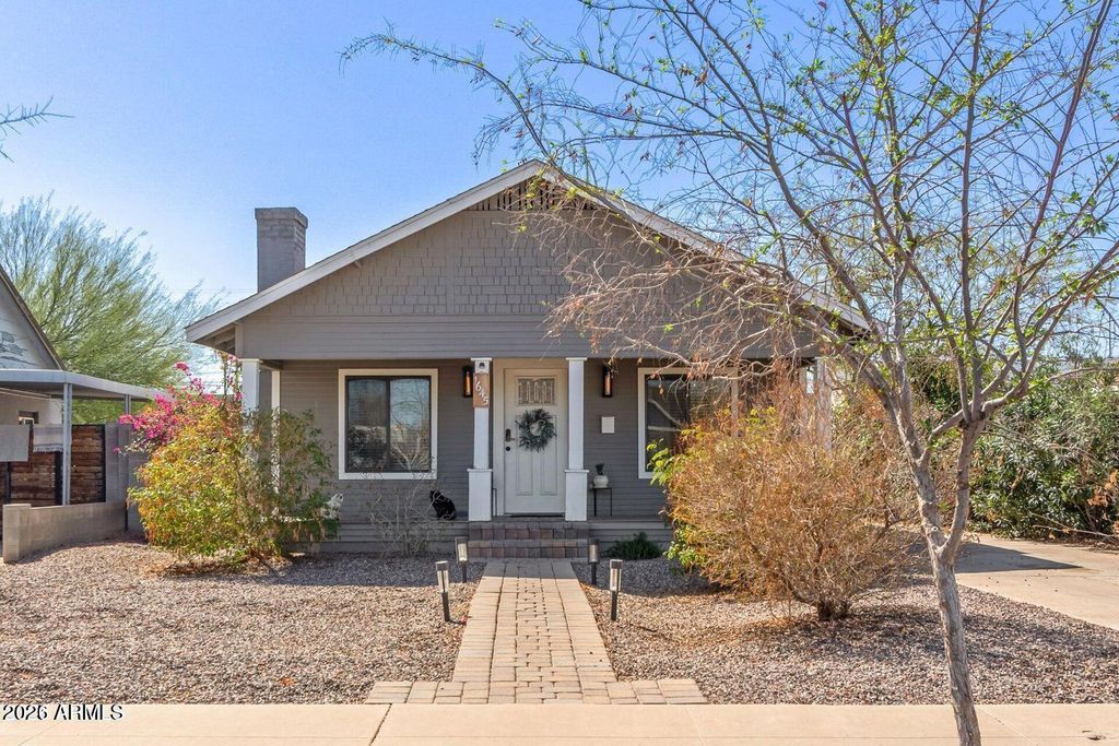 1645 W WILLETTA Street, Phoenix, AZ 85007